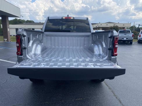 Used 2025 RAM 1500 Big Horn RWD image 6