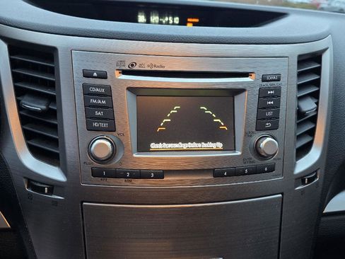 Used 2014 Subaru Outback 2.5i Premium w/ Moonroof Package image 7