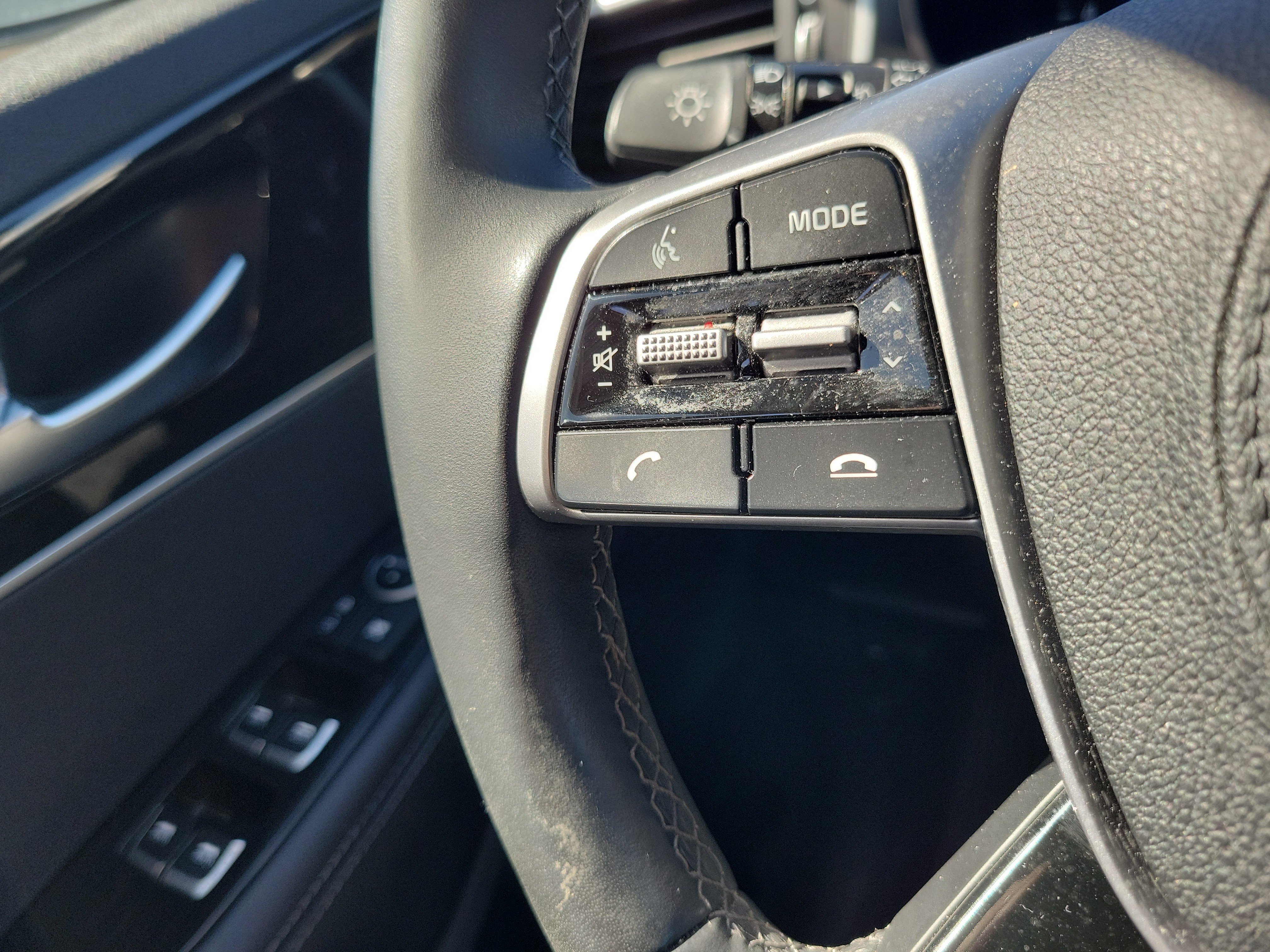Used 2019 Kia Sorento EX w/ EX Touring Package FWD image 24