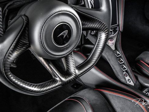 Used 2022 McLaren 720S Spider image 49