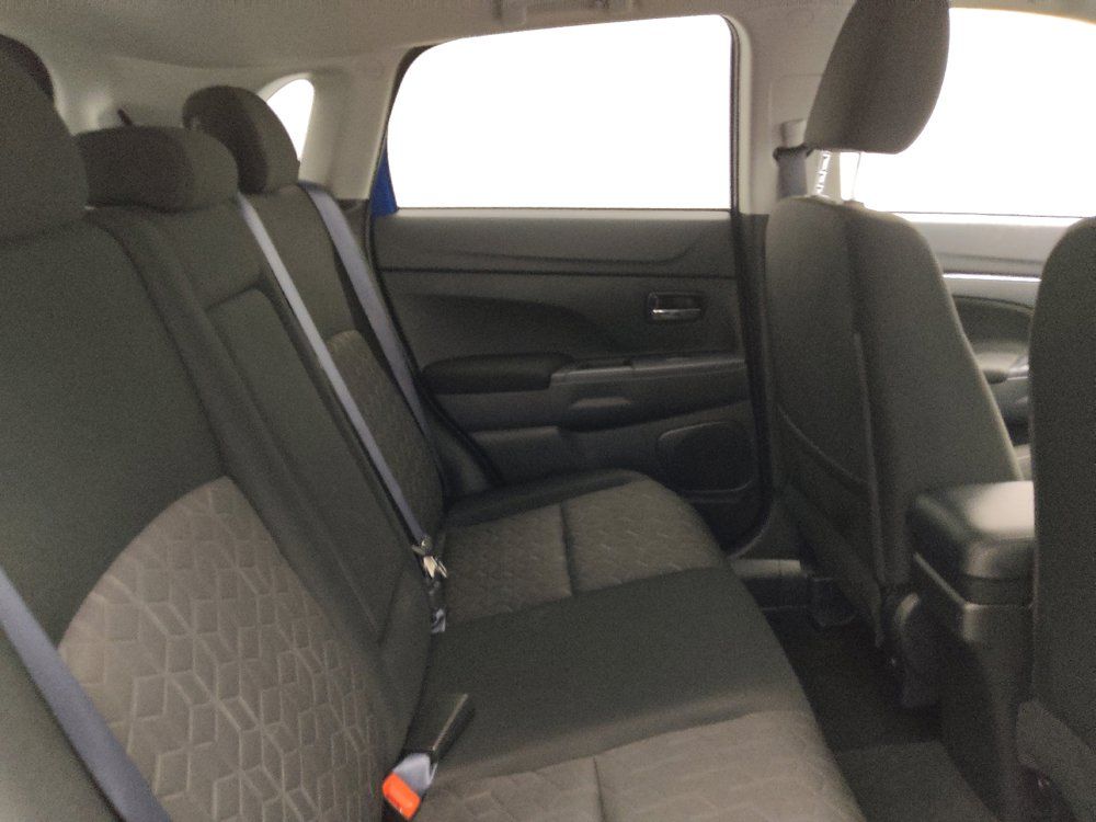 Used 2020 Mitsubishi Outlander Sport ES FWD image 19