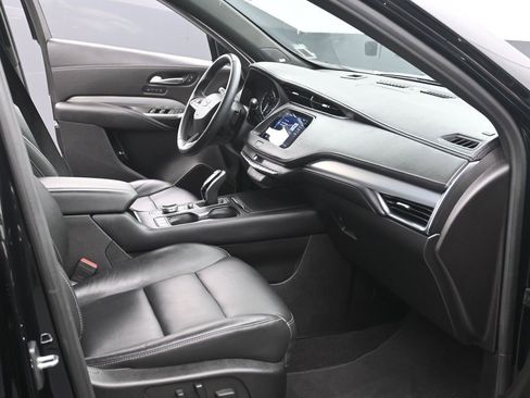 Certified 2023 Cadillac XT4 Premium Luxury w/ Cold Weather Package AWD/4WD image 12