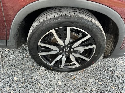 Used 2021 Honda Pilot Touring image 31