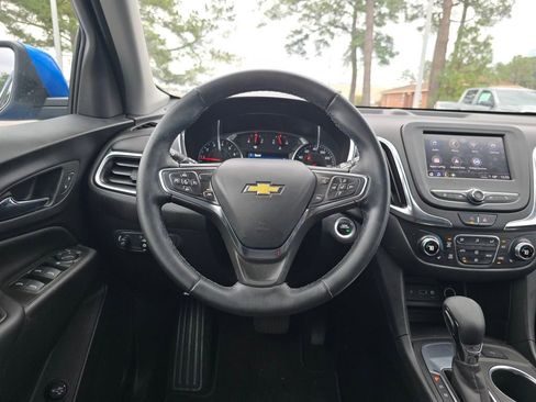 Used 2024 Chevrolet Equinox LT image 13