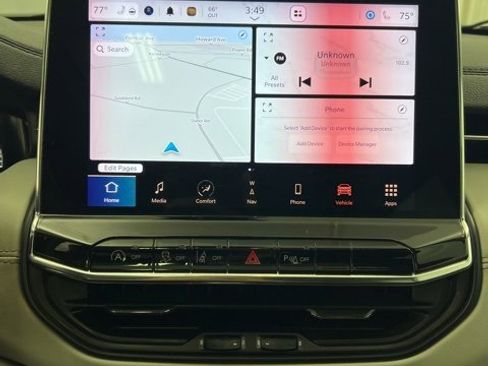 Used 2022 Jeep Compass Limited w/ Elite Group image 11