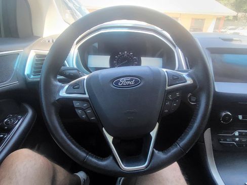 Used 2019 Ford Edge SEL w/ Equipment Group 201A FWD image 60