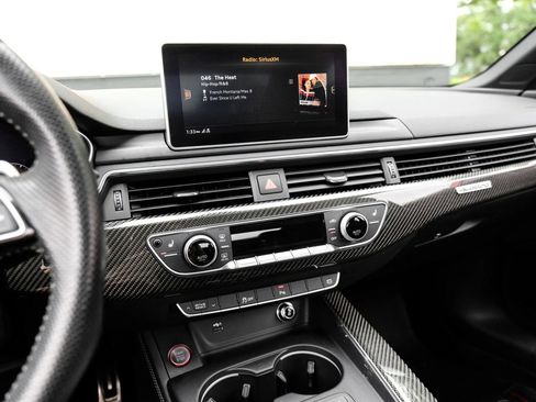 Used 2018 Audi RS 5 AWD/4WD image 29