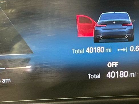Used 2023 BMW 330i xDrive Sedan w/ Driving Assistance Package AWD/4WD image 17