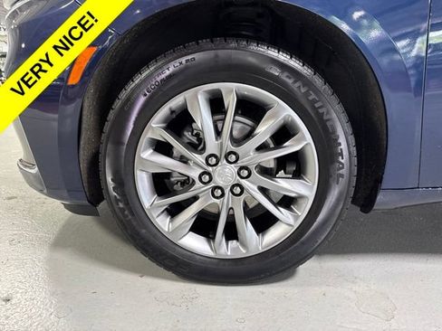 Used 2022 Buick Enclave Avenir w/ Avenir Technology Package AWD/4WD image 9
