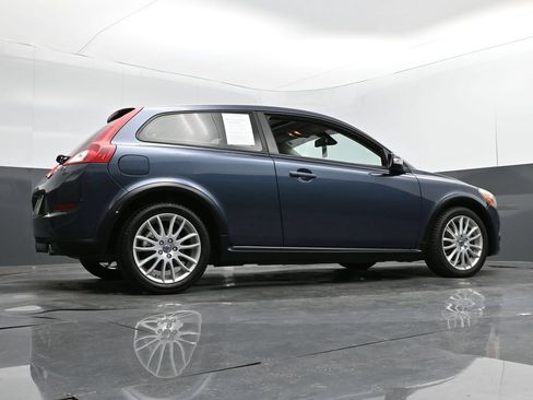 Used 2011 Volvo C30 T5 w/ Multimedia Pkg FWD image 27