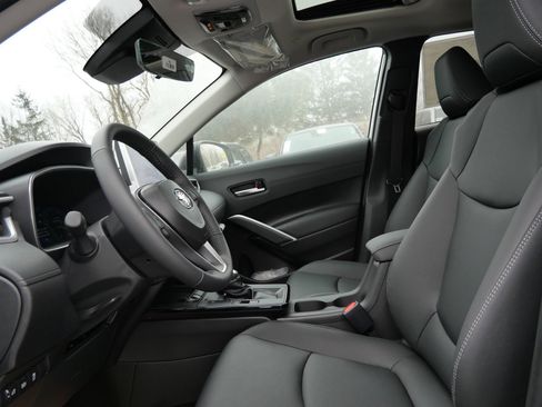 New 2026 Toyota Corolla Cross XLE image 5