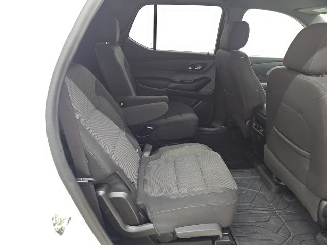 Used 2023 Chevrolet Traverse LT FWD image 20