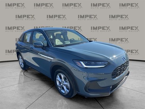 Used 2025 Honda HR-V LX image 7