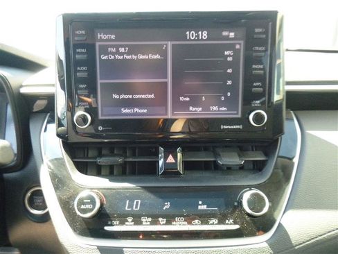 Used 2022 Toyota Corolla Cross LE w/ Moonroof Package FWD image 13