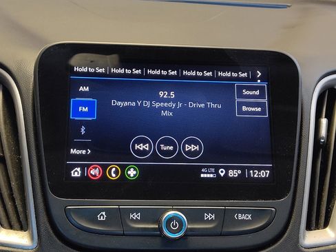 Used 2025 Chevrolet Malibu RS FWD image 25