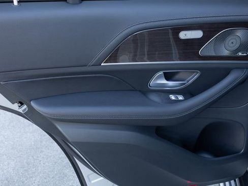 New 2026 Mercedes-Benz GLE 450 4MATIC image 16