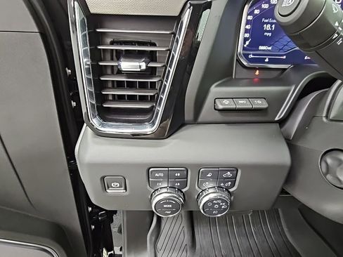 Used 2025 GMC Sierra 1500 Denali w/ Denali Reserve Package image 26