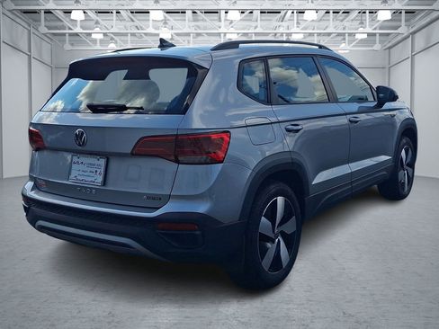 Used 2023 Volkswagen Taos S AWD/4WD image 9