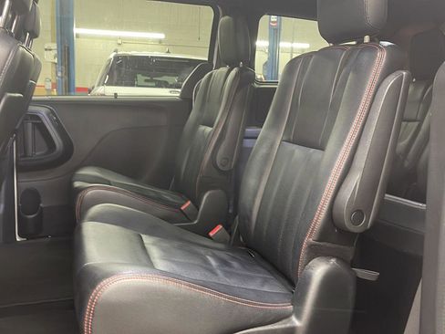 Used 2020 Dodge Grand Caravan GT image 8