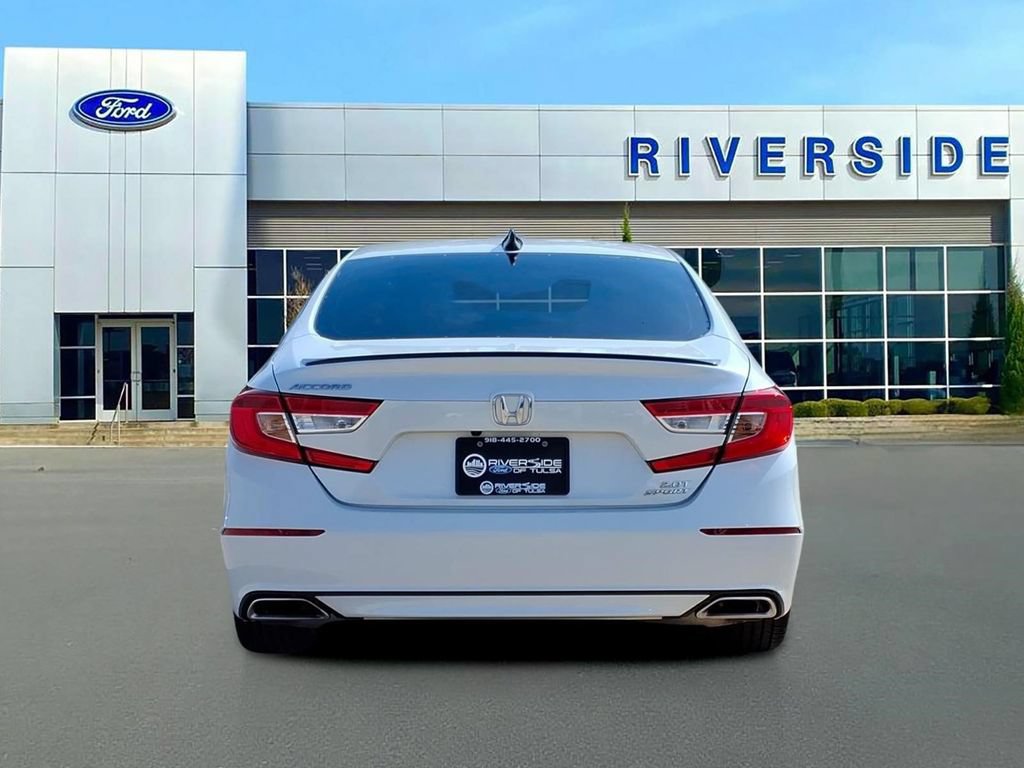 Used 2022 Honda Accord Sport image 6