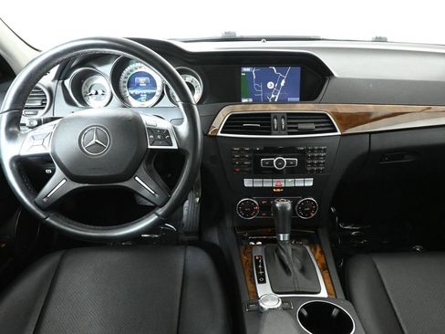 Used 2013 Mercedes-Benz C 300 4MATIC Sedan image 17