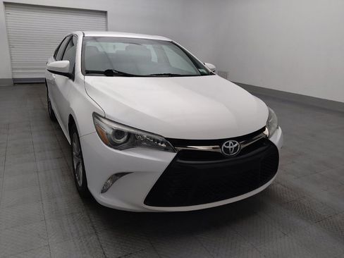 Used 2016 Toyota Camry SE FWD image 14