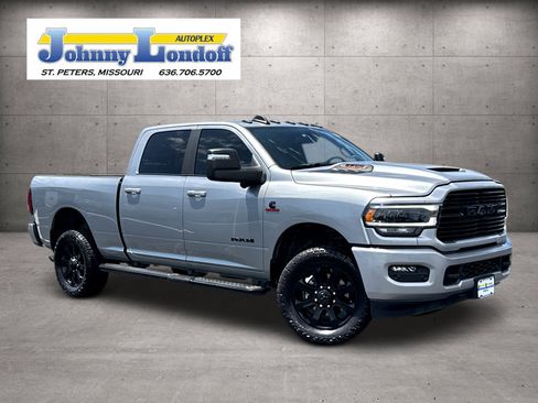 Used 2024 RAM 2500 Laramie w/ Night Edition AWD/4WD image 1