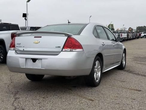 Used 2011 Chevrolet Impala LT FWD image 5