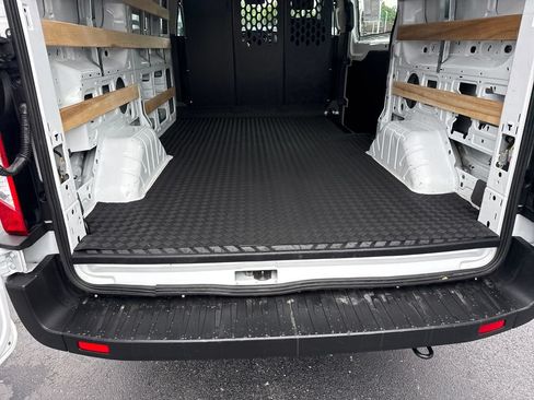 Used 2025 Ford Transit 250 Low Roof w/ Exterior Upgrade Package RWD image 15
