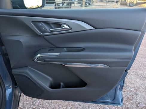 Used 2025 Chevrolet Traverse LT w/ LPO, Floor Liner Package image 30