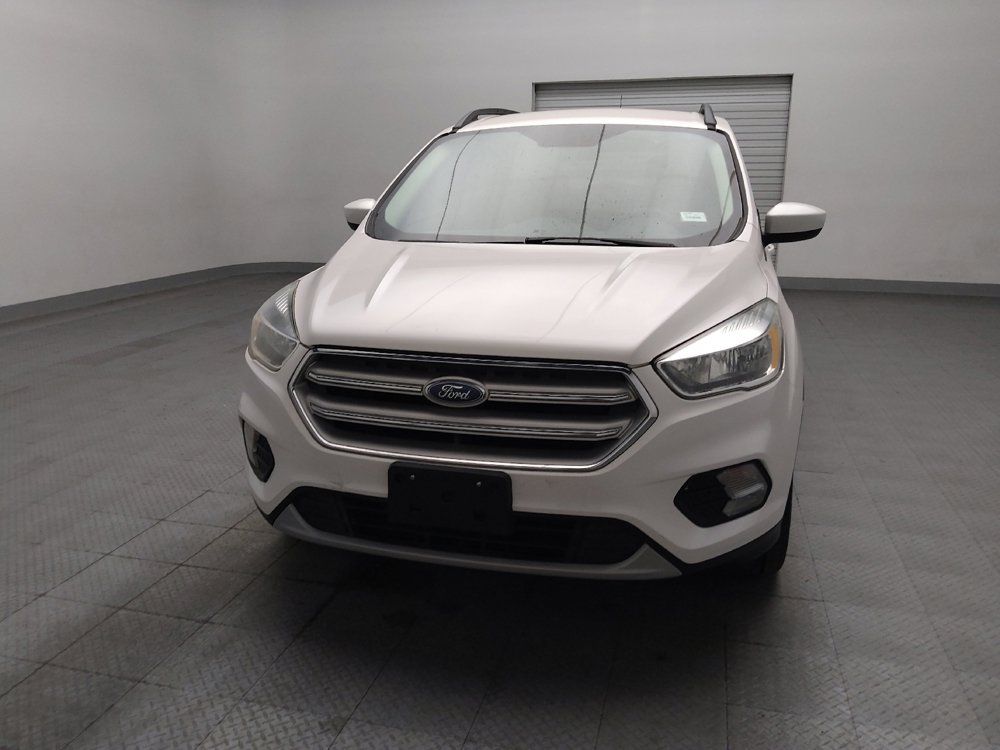 Used 2018 Ford Escape SE FWD image 15