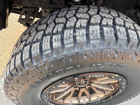 Used 2019 Toyota Tacoma SR w/ SR Convenience Package AWD/4WD image 33