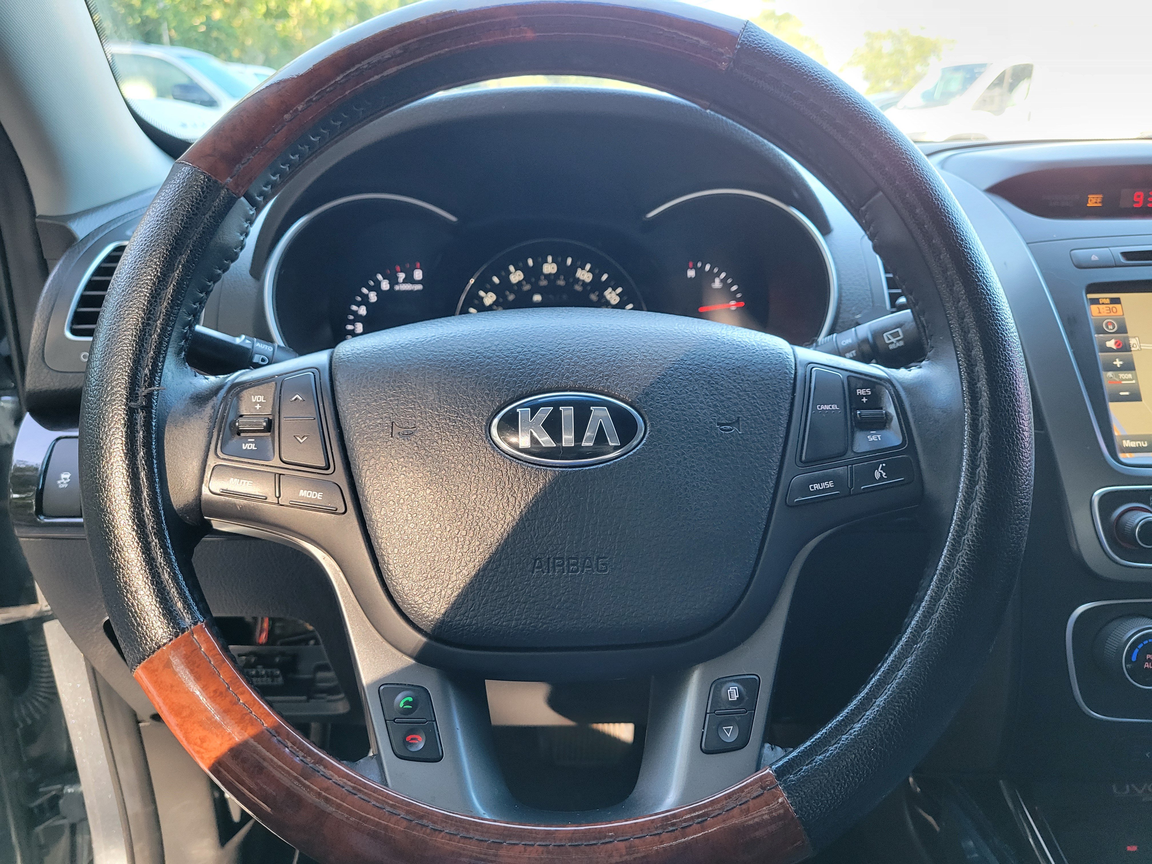 Used 2014 Kia Sorento EX w/ EX V6 Touring Package FWD image 20
