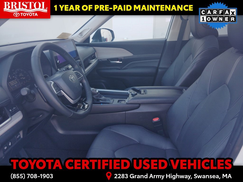 Certified 2024 Toyota Grand Highlander AWD image 16