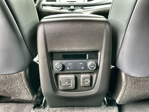 Certified 2020 Buick Enclave Premium w/ Surround and Sites Package FWD image 21