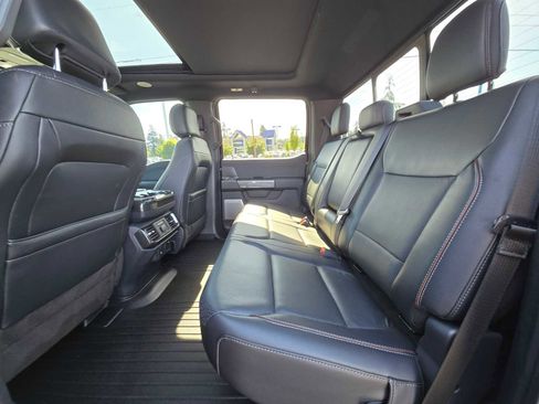 Used 2021 Ford F150 Lariat w/ Equipment Group 502A High AWD/4WD image 16