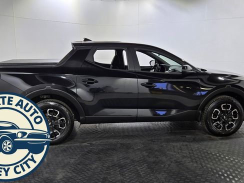 Used 2022 Hyundai Santa Cruz SEL image 8