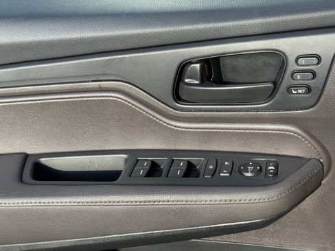 Used 2018 Honda Odyssey EX-L image 23