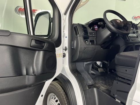 New 2026 RAM ProMaster 2500 w/ Convenience Group image 22