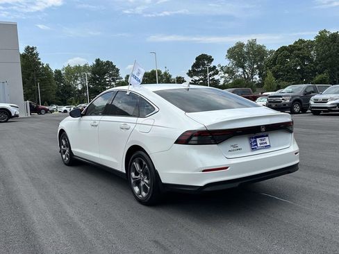 Certified 2024 Honda Accord EX image 25