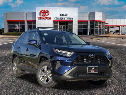 New 2025 Toyota RAV4 XLE