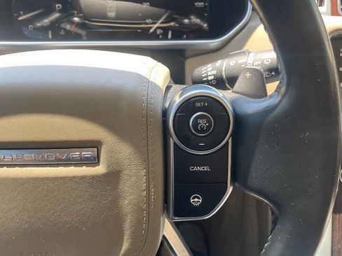 Used 2015 Land Rover Range Rover HSE AWD/4WD image 27