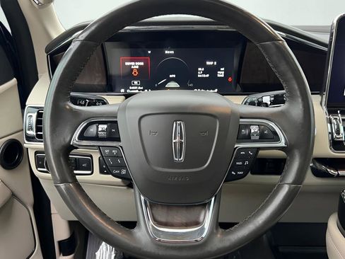 Used 2019 Lincoln Navigator L Reserve AWD/4WD image 52
