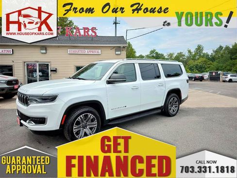 Used 2024 Jeep Wagoneer L Series II RWD image 1