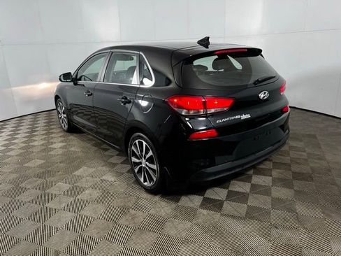 Used 2020 Hyundai Elantra GT w/ Style Package 02 image 6