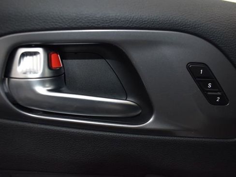 New 2026 Chrysler Pacifica Select image 12