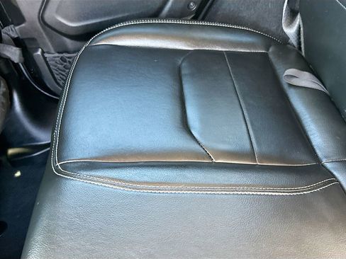 Used 2022 Jeep Wrangler Unlimited Sahara w/ Cold Weather Group image 29