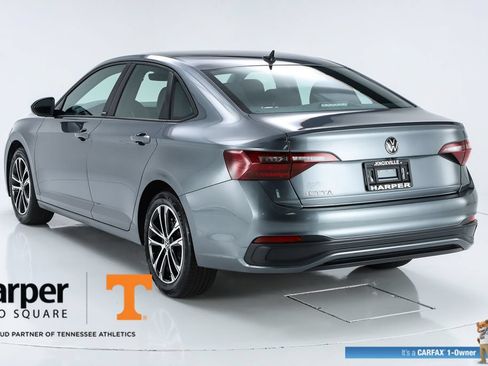 Used 2024 Volkswagen Jetta Sport FWD image 7
