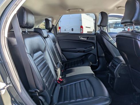 Used 2022 Ford Edge SEL AWD/4WD image 28