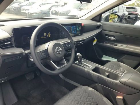 New 2026 Nissan Kicks SV image 6